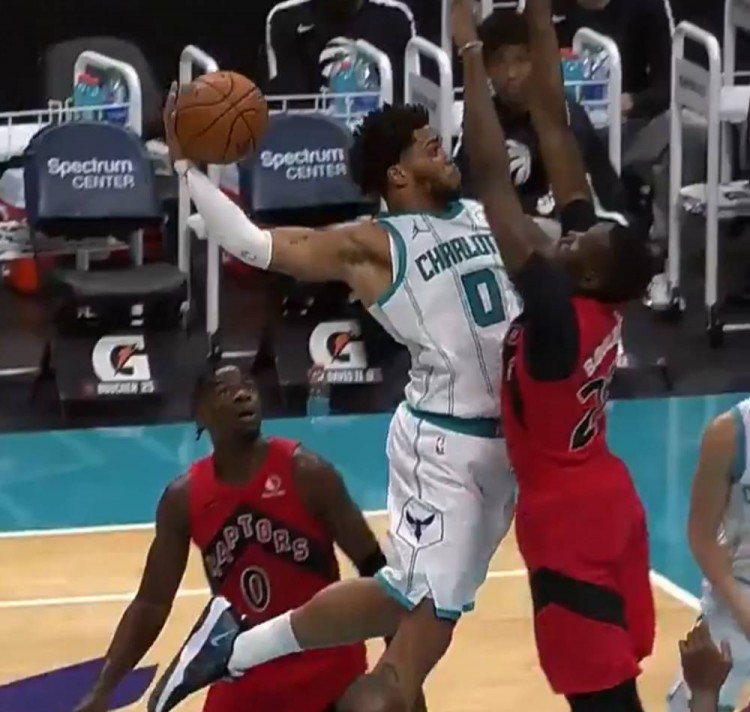 逼抢下从容 逼抢下从容