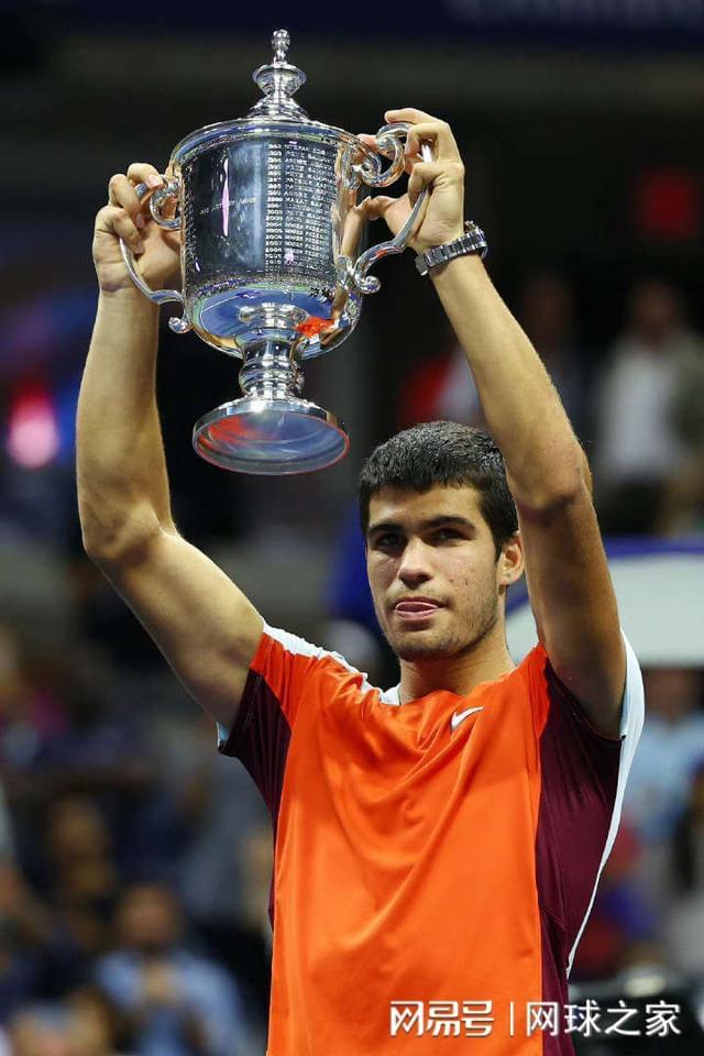 海港队表现 海港队表现