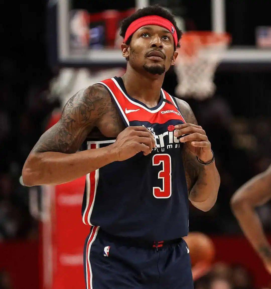 长期被媒体 长期被媒体